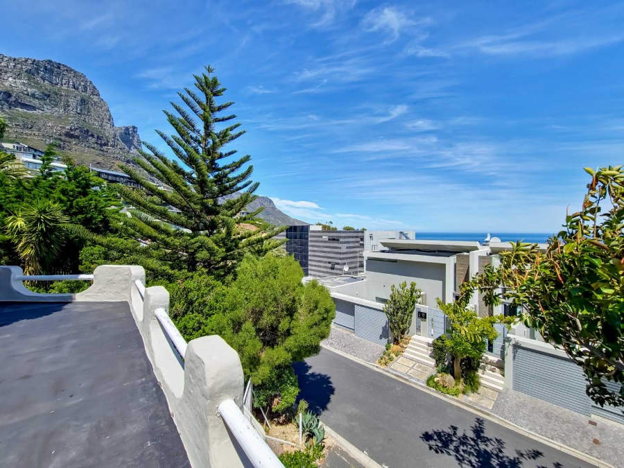 To Let 3 Bedroom Property for Rent in Camps Bay Western Cape